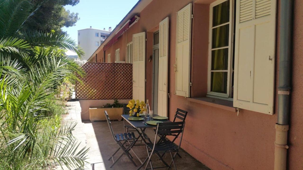 L Annexe 50M De La Plage Bandol Exteriör bild