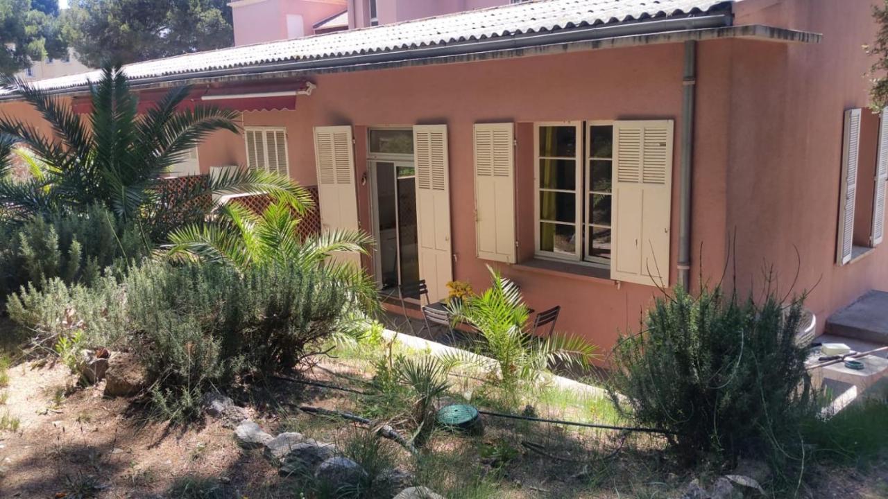 L Annexe 50M De La Plage Bandol Exteriör bild