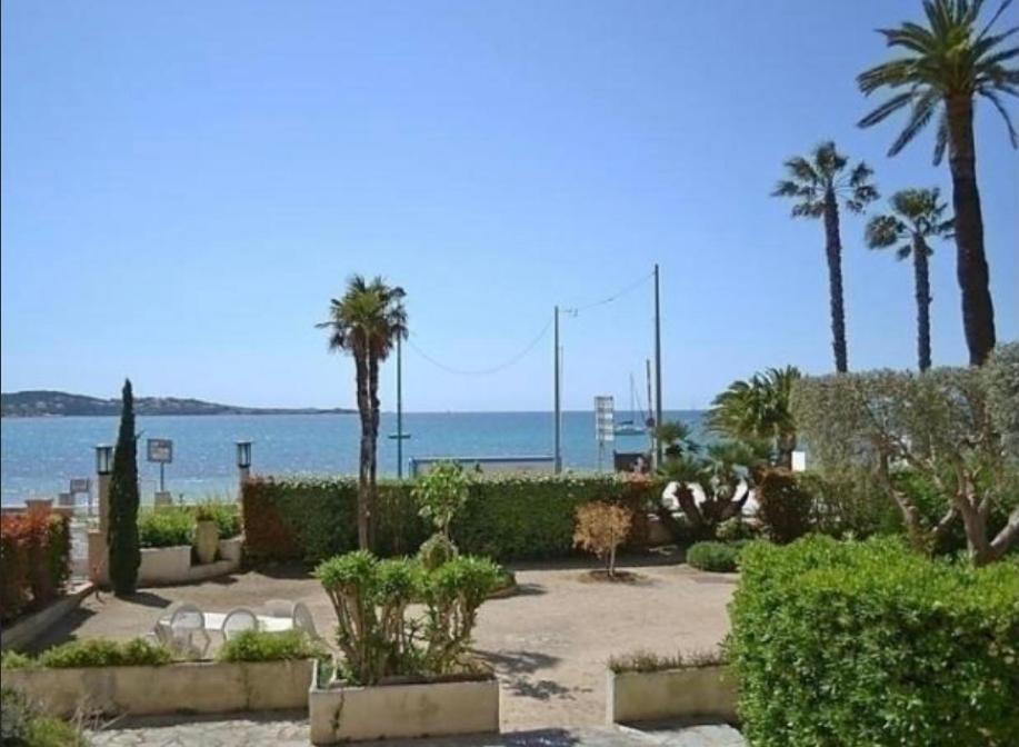 L Annexe 50M De La Plage Bandol Exteriör bild