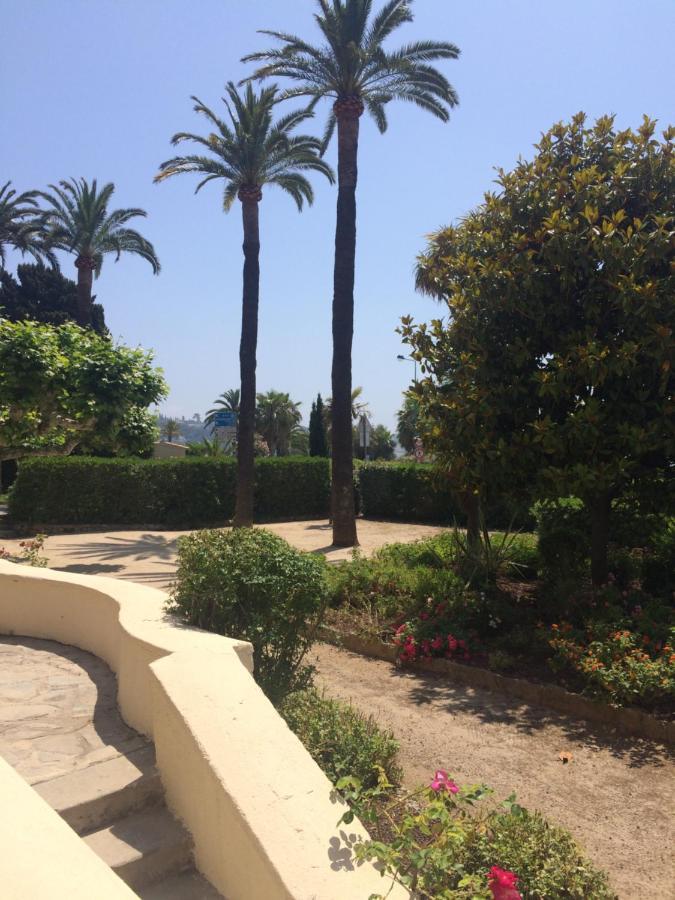 L Annexe 50M De La Plage Bandol Exteriör bild